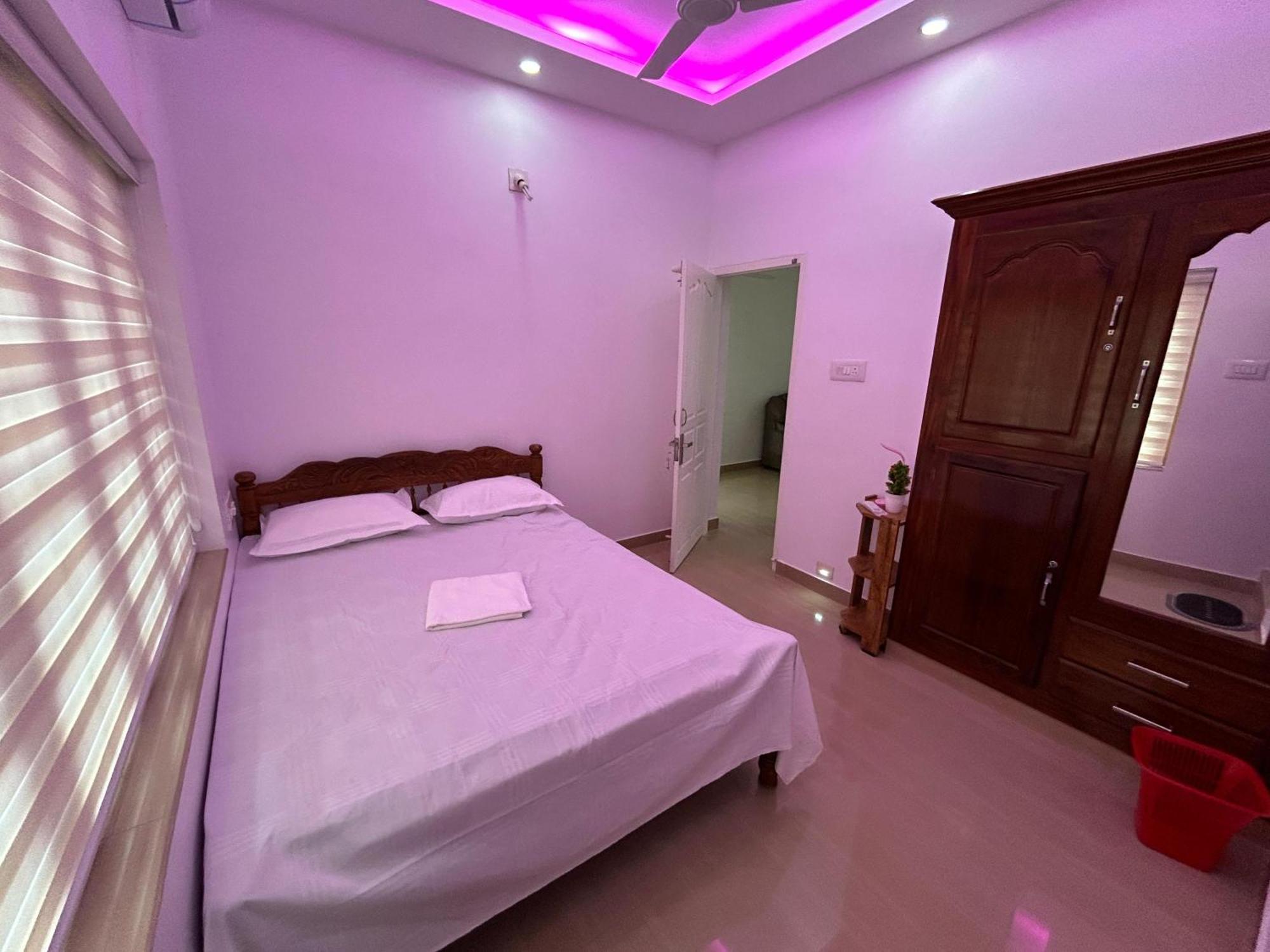 Puzhayoram Homestay Thrissur Luaran gambar