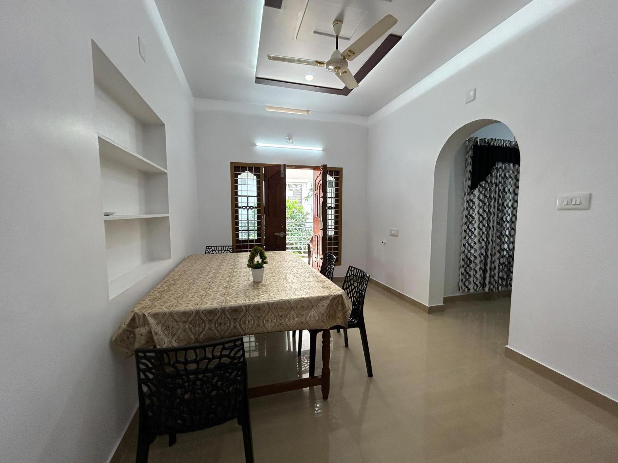 Puzhayoram Homestay Thrissur Luaran gambar